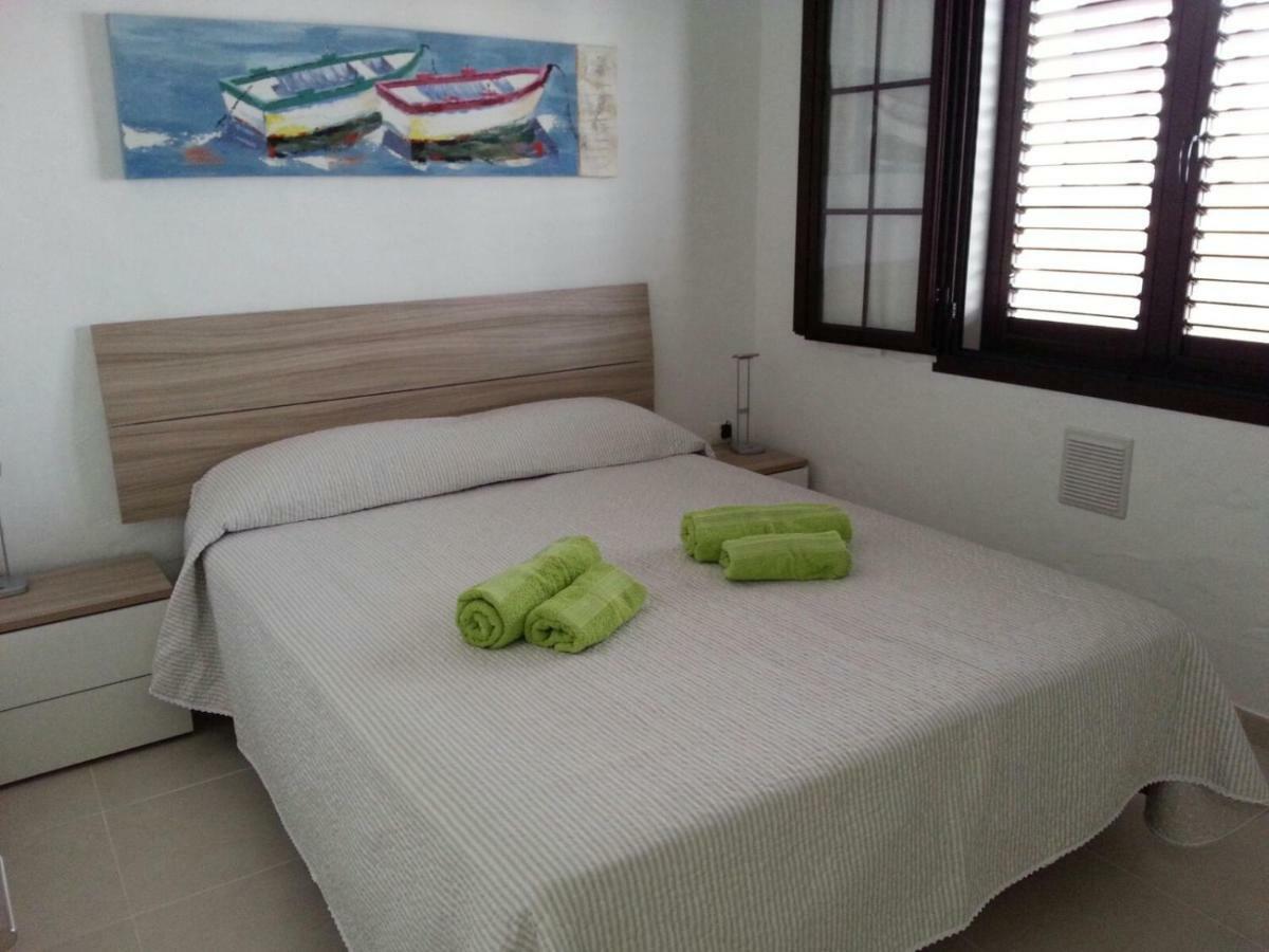 Bungalow Tranquillo E Soleggiato 칼레타데푸스테 외부 사진